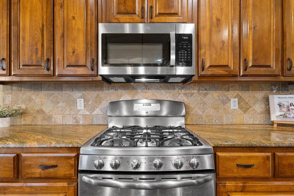 10300 Whitney Trace, Waco, TX 76708 10300 Whitney Trace, Waco, TX 76708