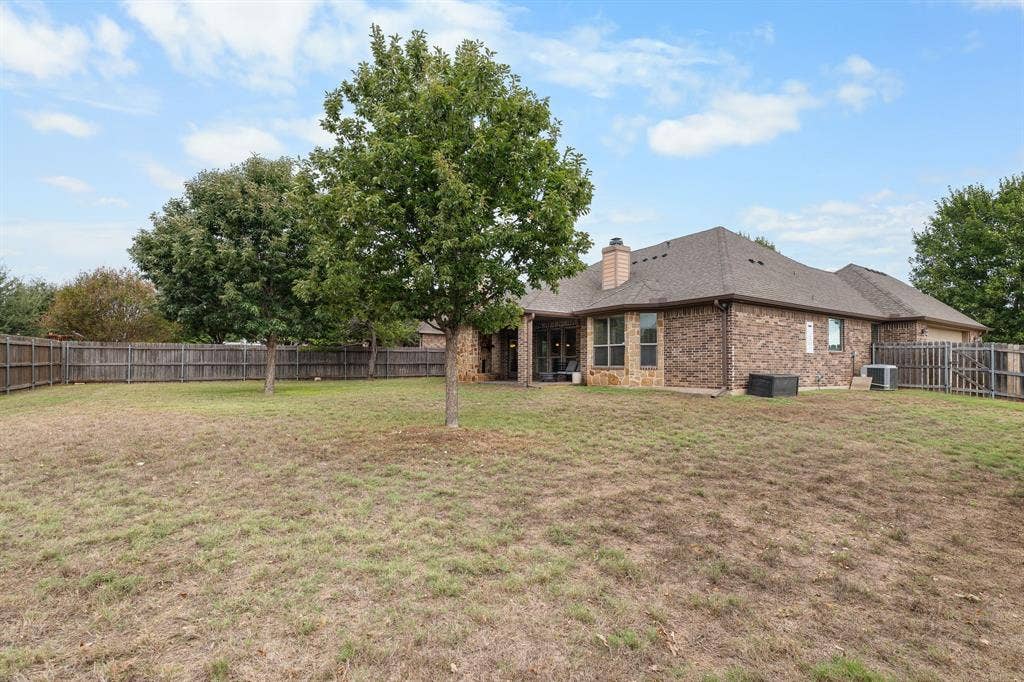 10300 Whitney Trace, Waco, TX 76708 10300 Whitney Trace, Waco, TX 76708
