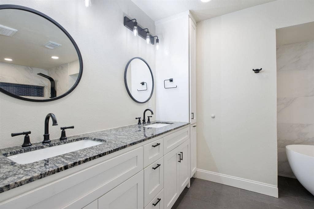2301 Huntington Drive, Plano, TX 75075 2301 Huntington Drive, Plano, TX 75075