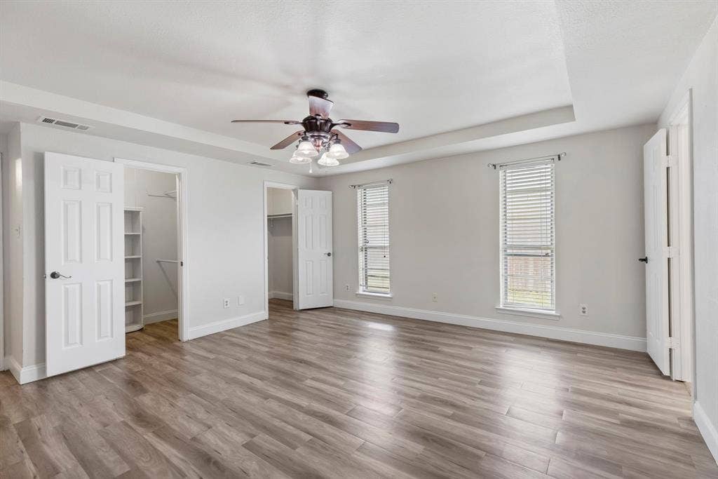 2301 Huntington Drive, Plano, TX 75075 2301 Huntington Drive, Plano, TX 75075