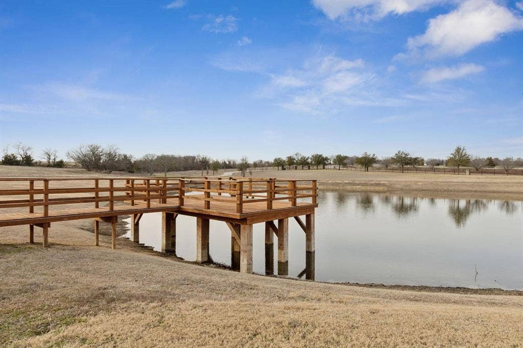 2881 N Star Drive, Celina, TX 75009 2881 N Star Drive, Celina, TX 75009
