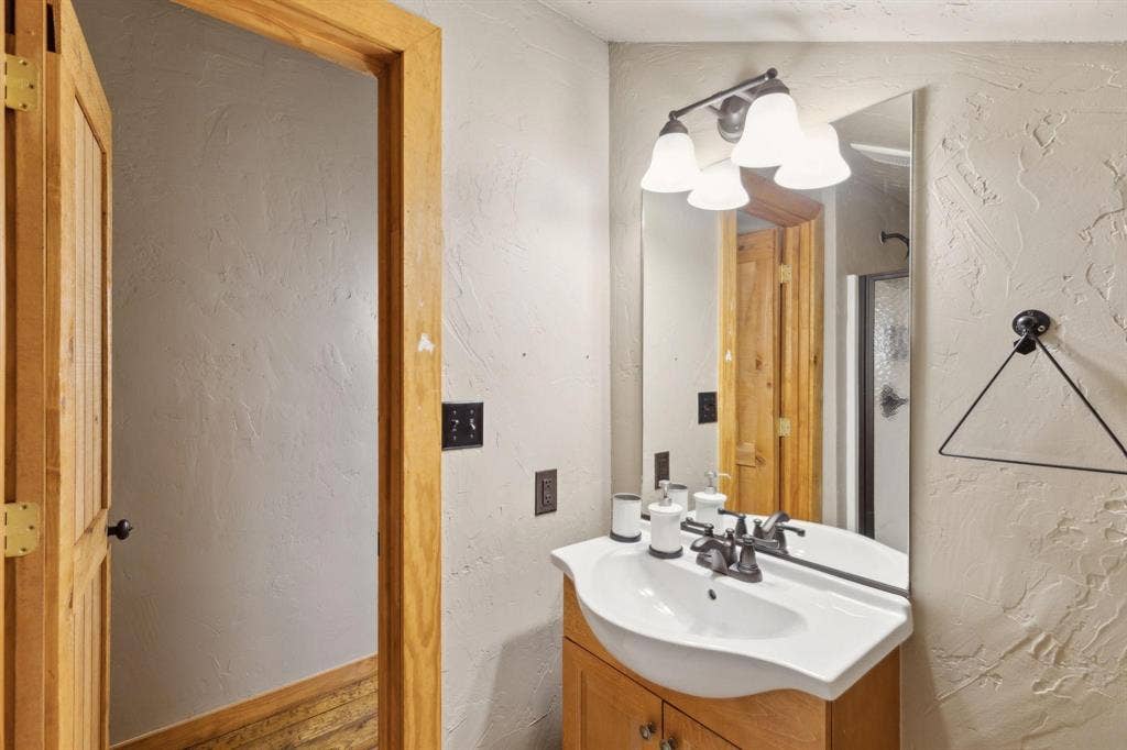 2881 N Star Drive, Celina, TX 75009 2881 N Star Drive, Celina, TX 75009