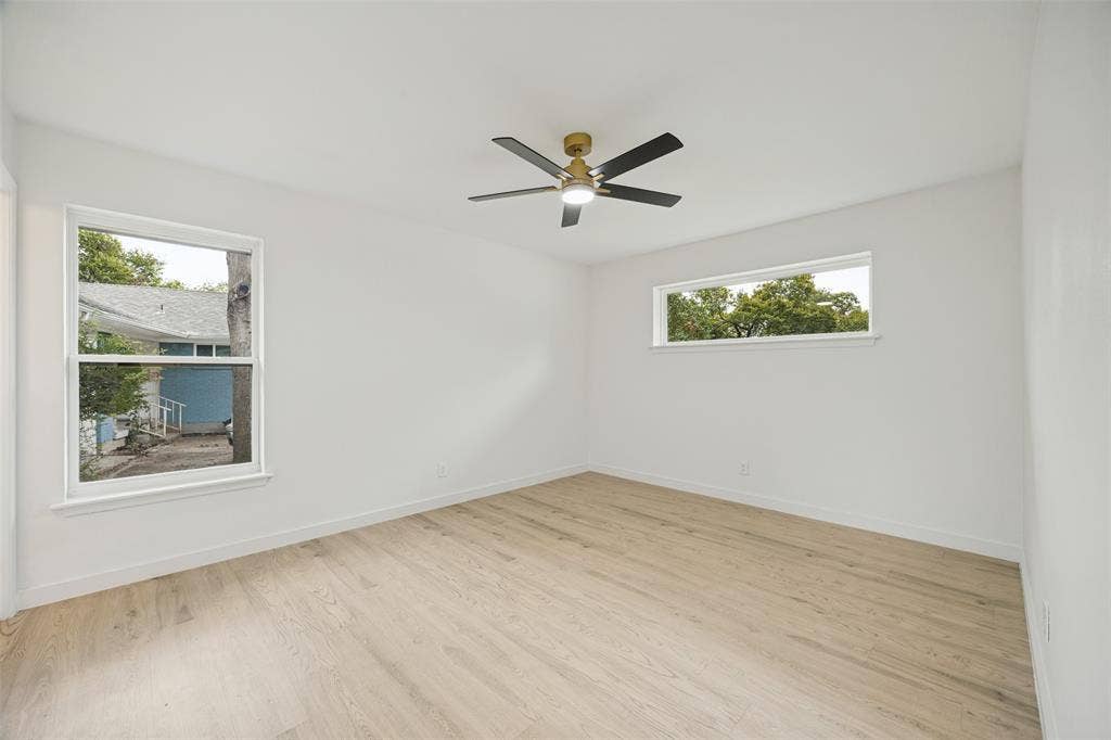 10109 San Lorenzo Drive, Dallas, TX 75228 10109 San Lorenzo Drive, Dallas, TX 75228