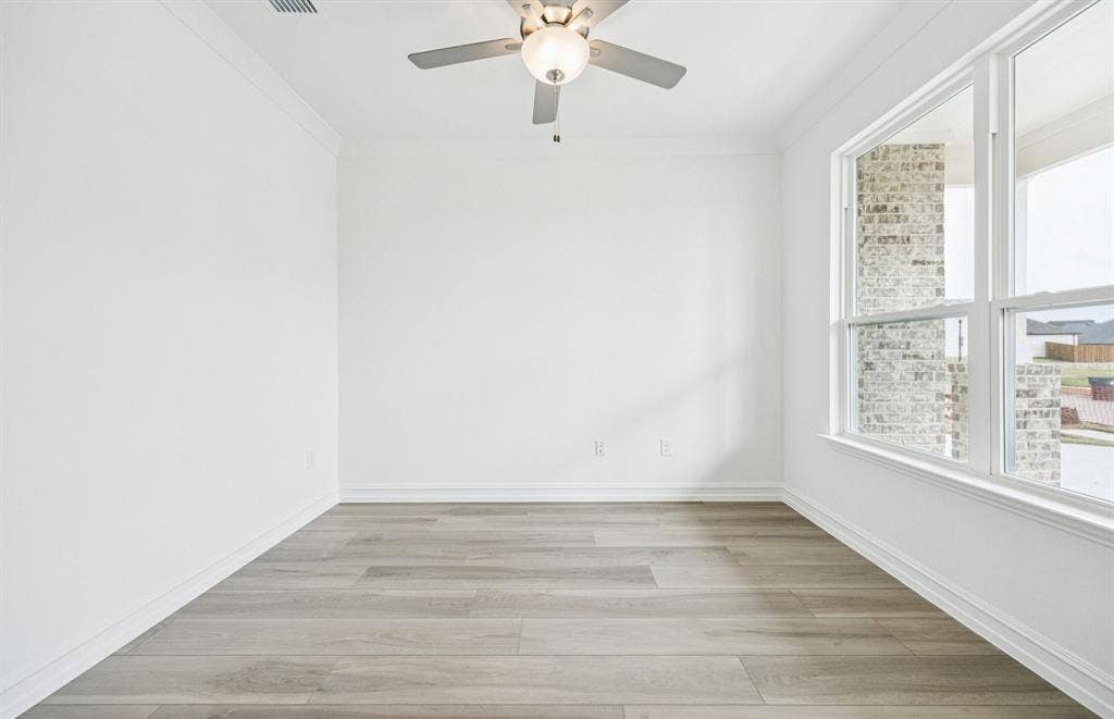 807 Hillburn Drive, Forney, TX 75126 *Floorplan representation, not actual home - Study off entry into home
