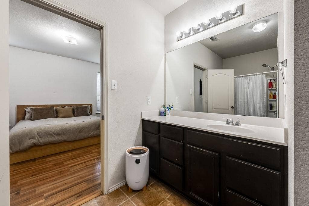 4007 Indian Paintbrush Lane, Heartland, TX 75126 4007 Indian Paintbrush Lane, Heartland, TX 75126
