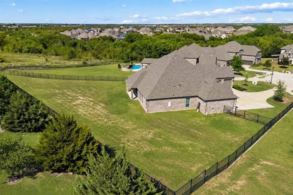 605 Calm Crest Drive, Rockwall, TX 75087