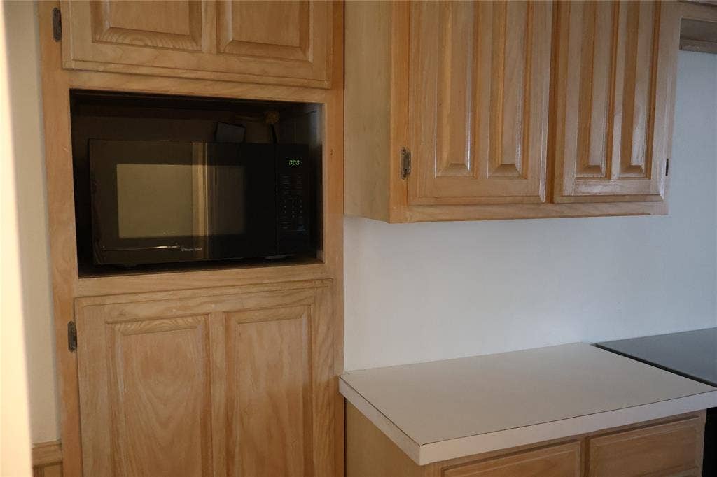 1409 West Street, McKinney, TX 75069 1409 West Street, McKinney, TX 75069