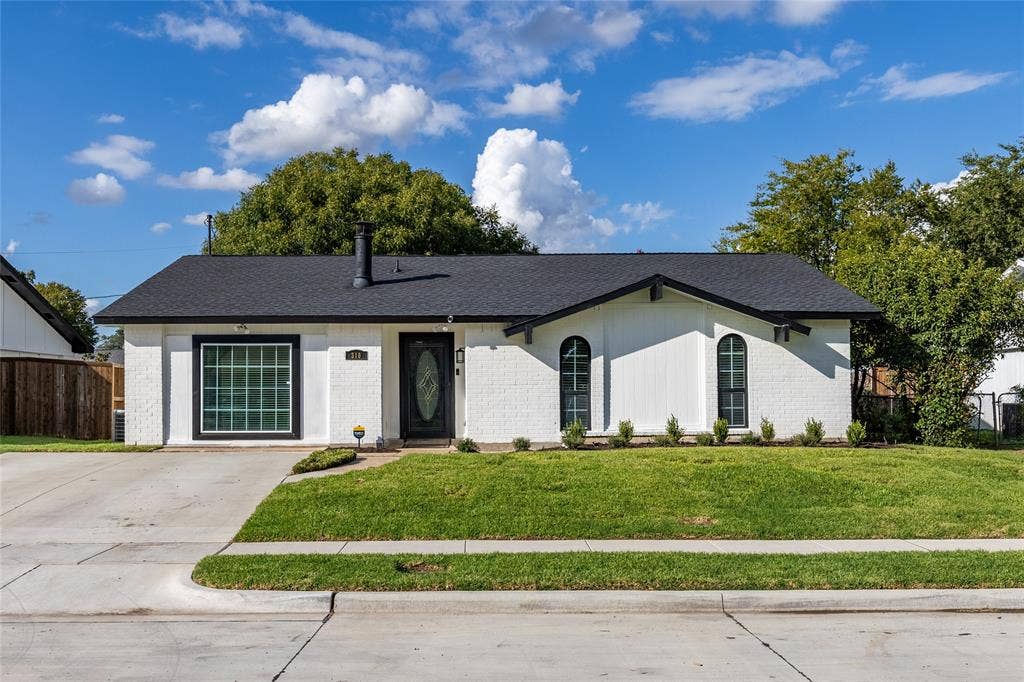 310 Glendale Drive, Grand Prairie, TX 75052 310 Glendale Drive, Grand Prairie, TX 75052