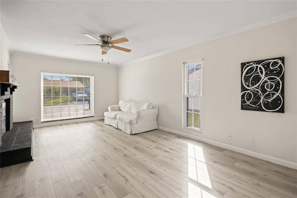 310 Glendale Drive, Grand Prairie, TX 75052 310 Glendale Drive, Grand Prairie, TX 75052