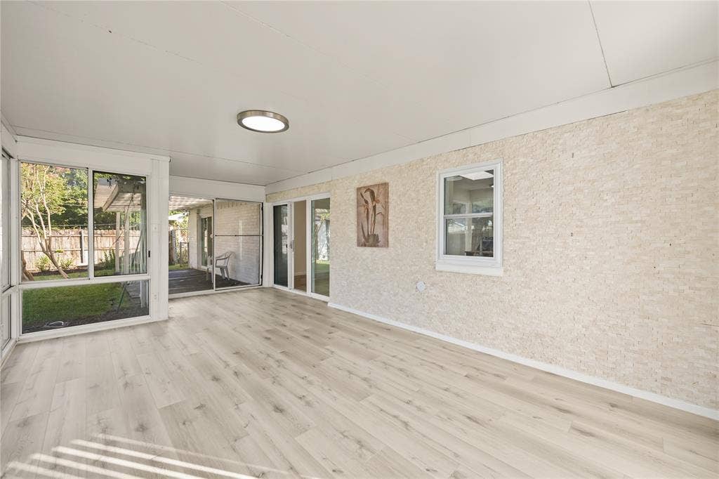 310 Glendale Drive, Grand Prairie, TX 75052 310 Glendale Drive, Grand Prairie, TX 75052
