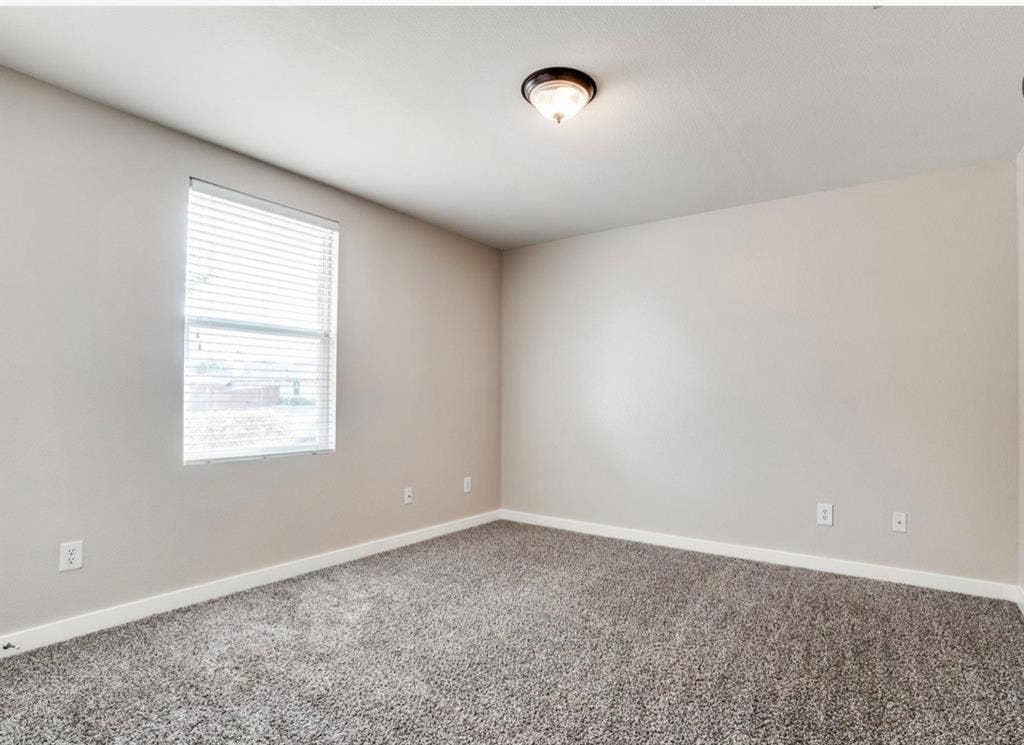 1053 Cavern Drive, Mesquite, TX 75181 1053 Cavern Drive, Mesquite, TX 75181