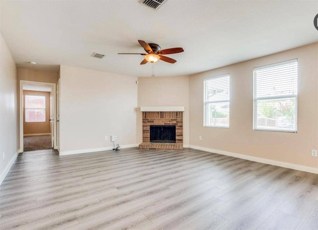 1053 Cavern Drive, Mesquite, TX 75181 1053 Cavern Drive, Mesquite, TX 75181