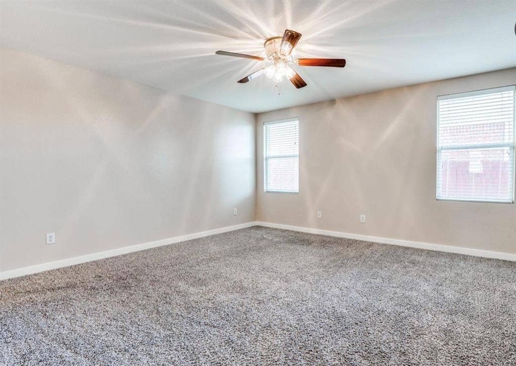 1053 Cavern Drive, Mesquite, TX 75181 1053 Cavern Drive, Mesquite, TX 75181