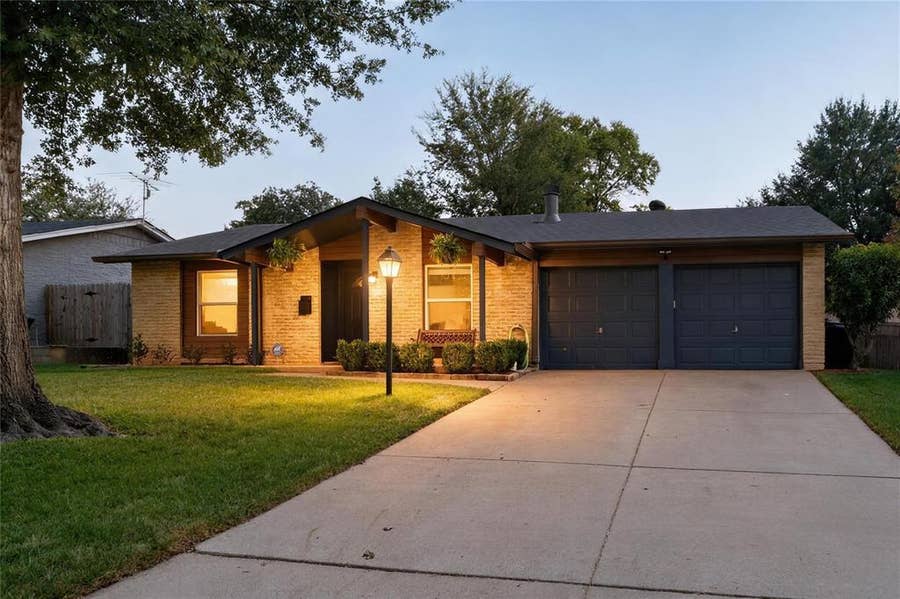 Property photo for 713 Shelmar Drive, Euless, TX