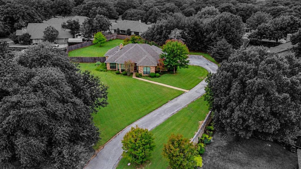 104 Lakeridge Court, Weatherford, TX 76087 104 Lakeridge Court, Weatherford, TX 76087