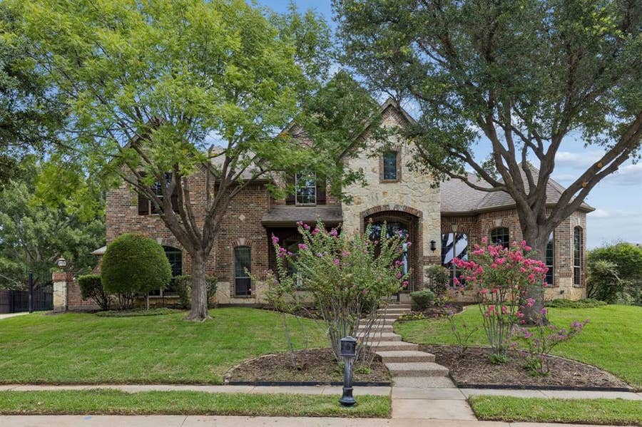 Property photo for 400 Orchard Hill Drive, Southlake, TX