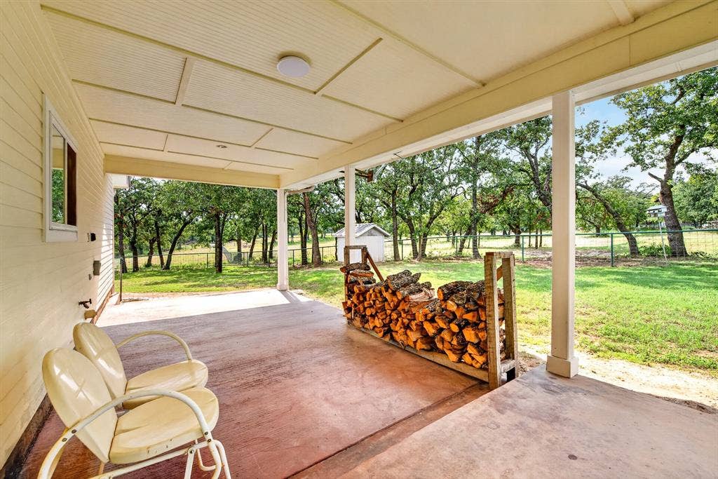 1658,1664,1668 County Road 3672, Springtown, TX 76082