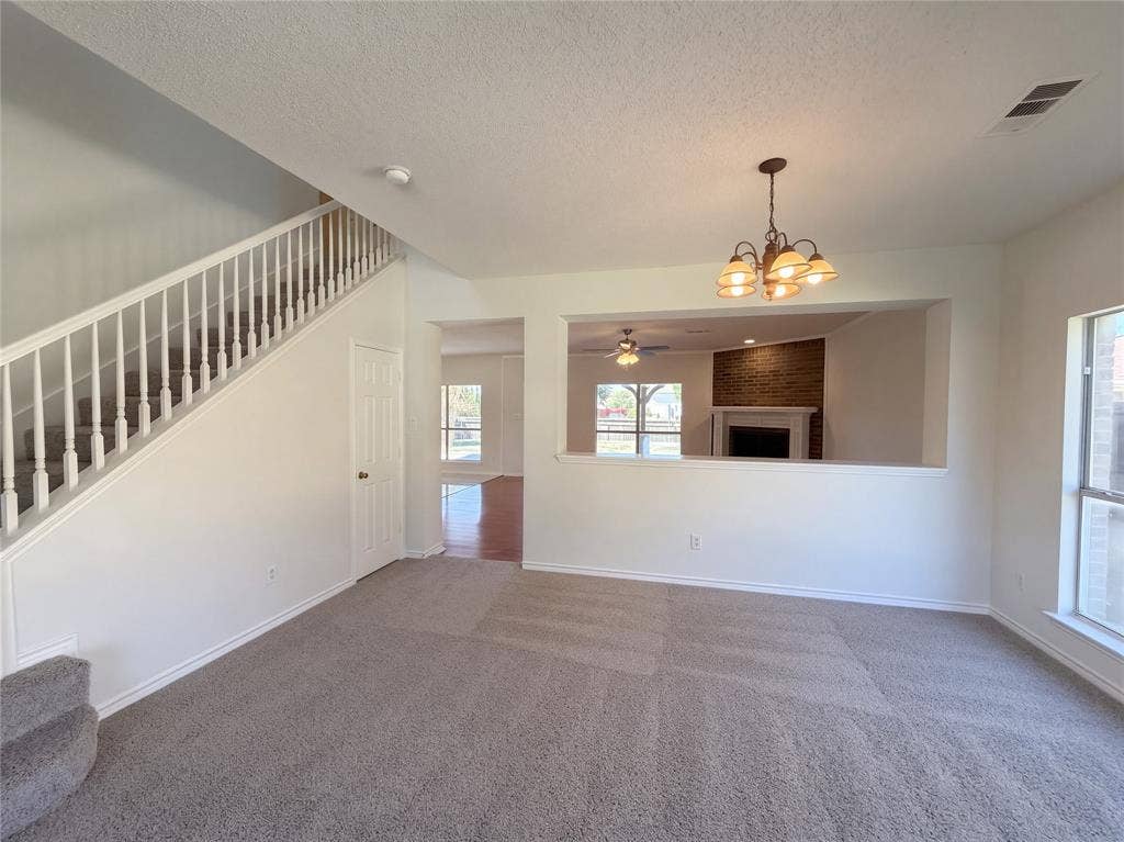 304 Holly Court, Murphy, TX 75094 304 Holly Court, Murphy, TX 75094