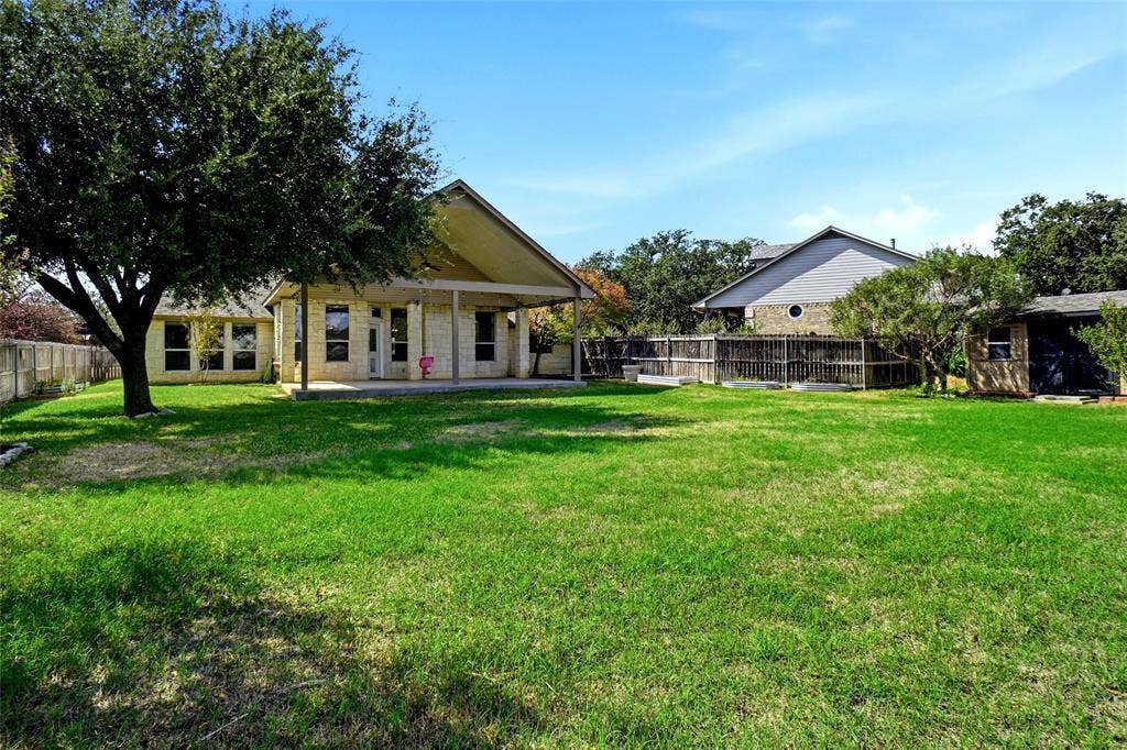 3105 Rim Rock Court, Granbury, TX 76049 3105 Rim Rock Court, Granbury, TX 76049