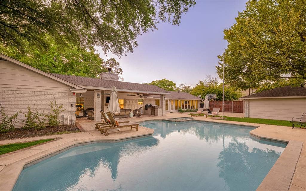3417 Acorn Run, Fort Worth, TX 76109