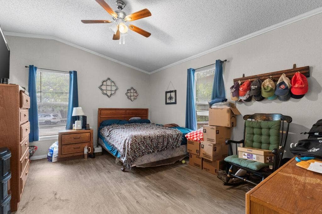 131 Sunray Street, Mabank, TX 75156 131 Sunray Street, Mabank, TX 75156