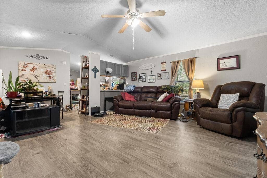 131 Sunray Street, Mabank, TX 75156 131 Sunray Street, Mabank, TX 75156