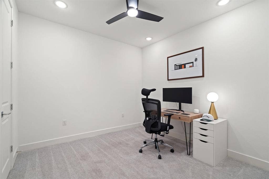 160 W Canty Street, #203, Dallas, TX 75208 160 W Canty Street, #203, Dallas, TX 75208
