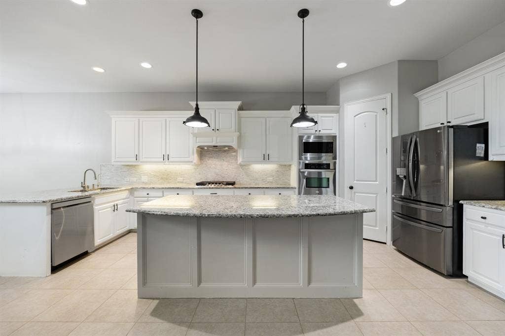205 Chatfield Drive, Rockwall, TX 75087