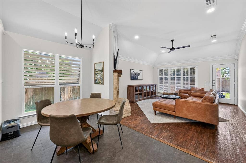 2304 Tralee Circle, McKinney, TX 75072 2304 Tralee Circle, McKinney, TX 75072
