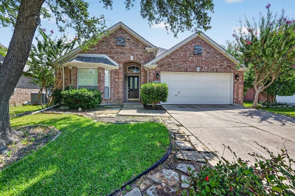 2304 Tralee Circle, McKinney, TX 75072 2304 Tralee Circle, McKinney, TX 75072
