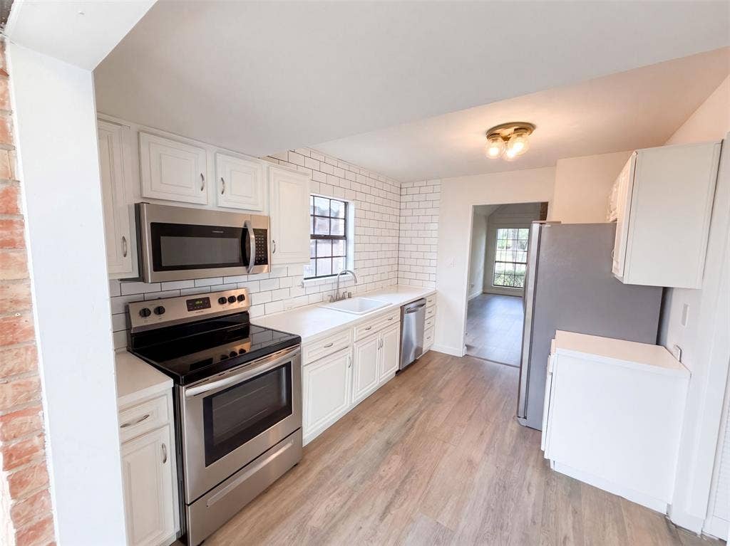3326 Briaroaks Drive, Garland, TX 75044 3326 Briaroaks Drive, Garland, TX 75044