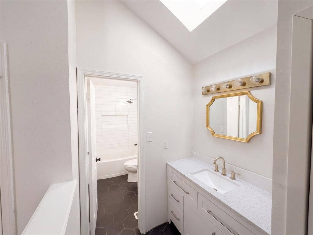 3326 Briaroaks Drive, Garland, TX 75044 3326 Briaroaks Drive, Garland, TX 75044