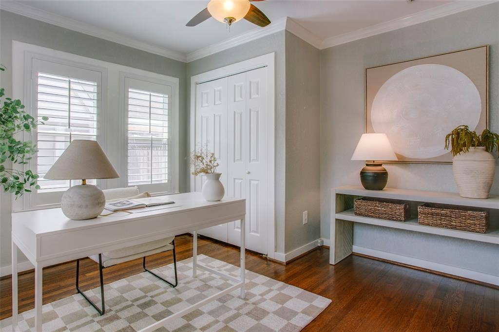2745 Ivandell Avenue, Dallas, TX 75211 2745 Ivandell Avenue, Dallas, TX 75211