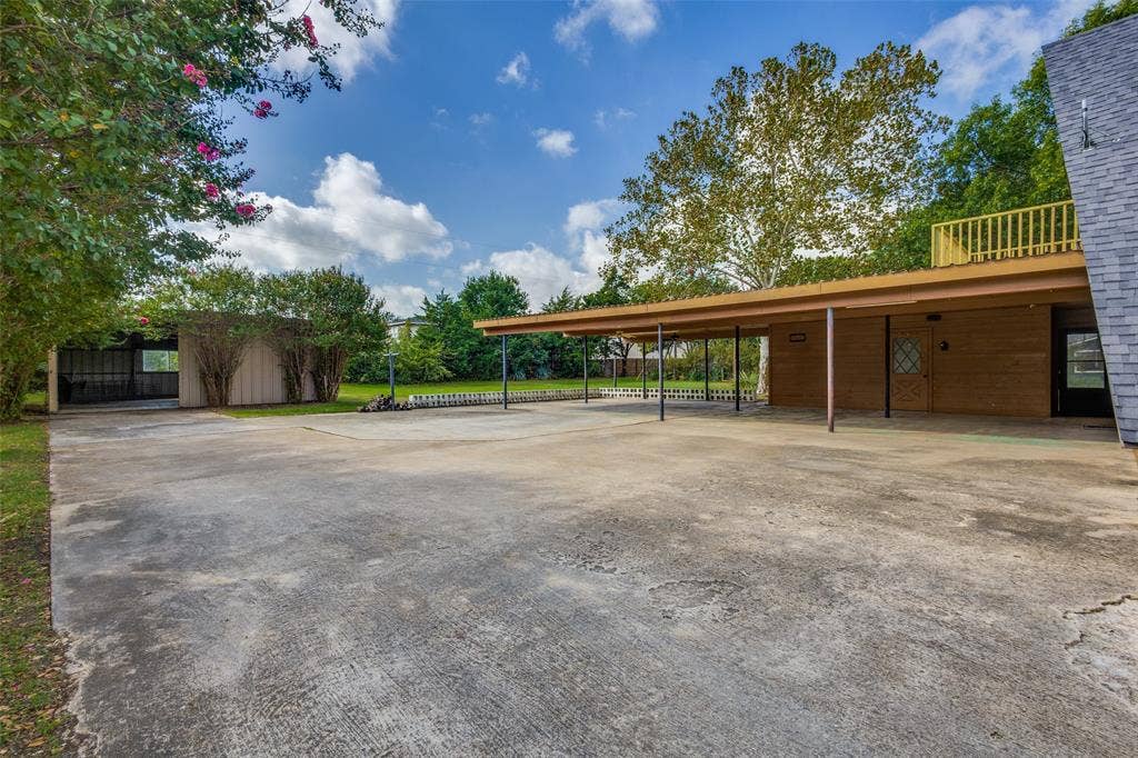 10279 Kinney Drive, Celina, TX 75009 10279 Kinney Drive, Celina, TX 75009