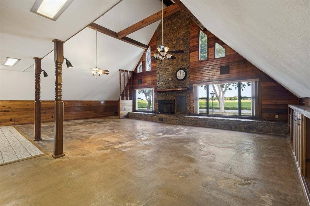 10279 Kinney Drive, Celina, TX 75009 10279 Kinney Drive, Celina, TX 75009