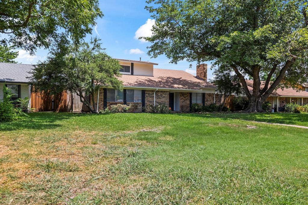 3837 Shadycreek Drive, Garland, TX 75042 3837 Shadycreek Drive, Garland, TX 75042