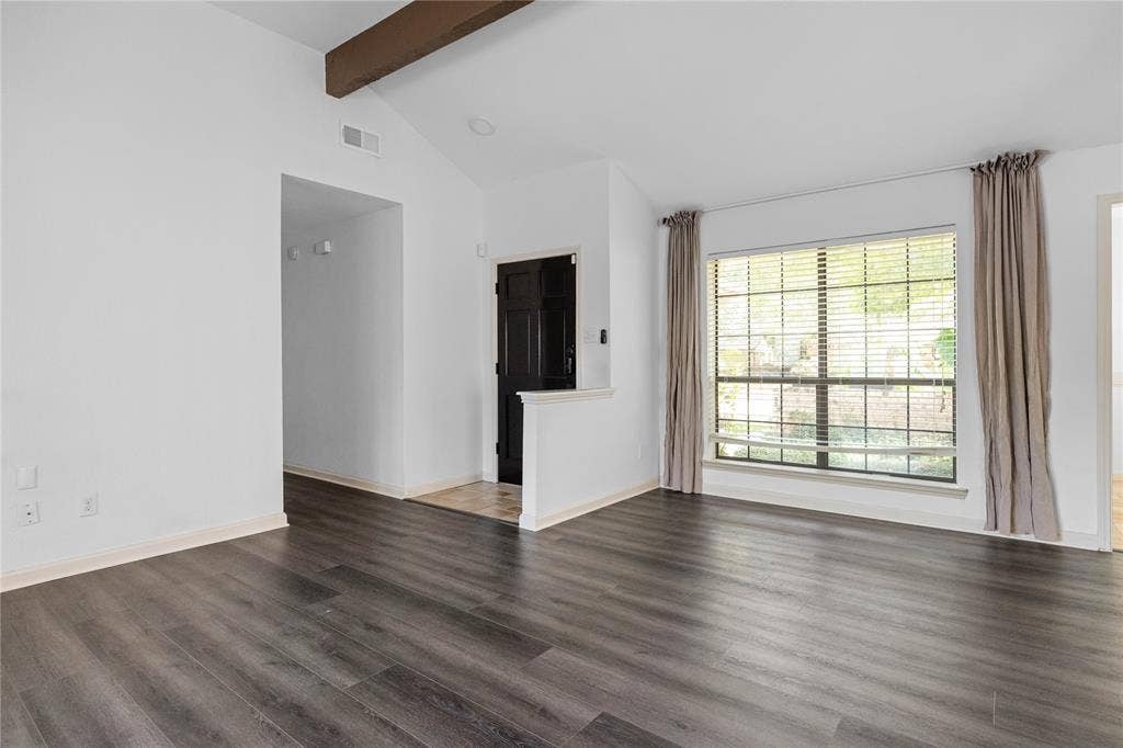 1317 Seabrook Drive, Plano, TX 75023 1317 Seabrook Drive, Plano, TX 75023