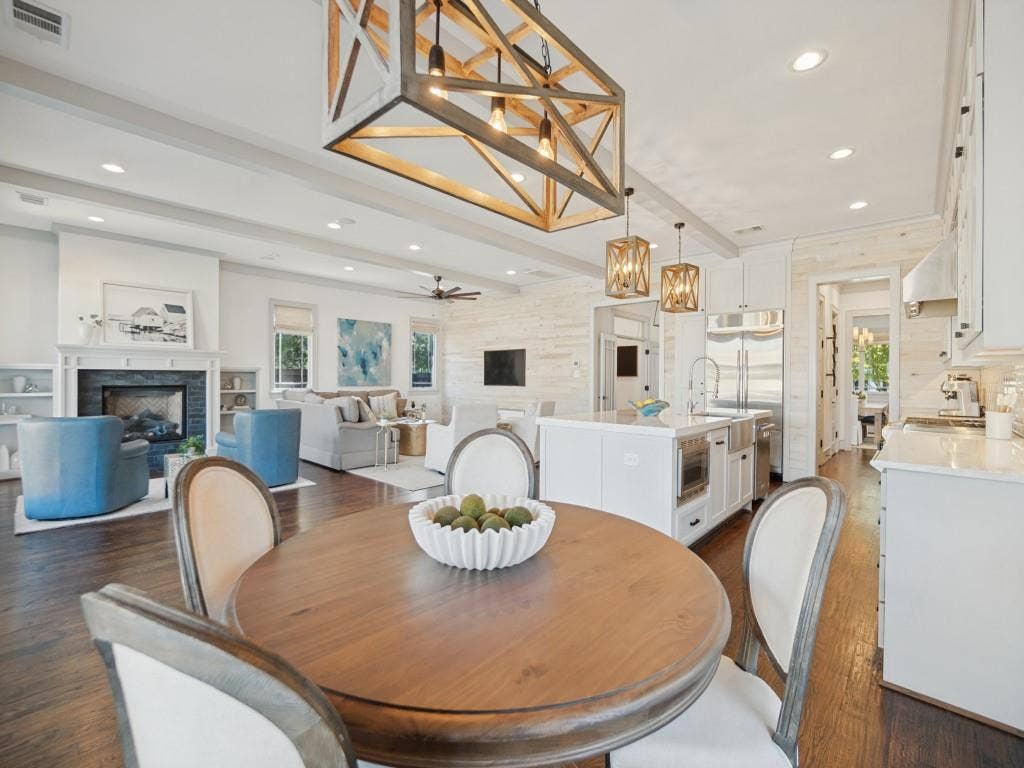 5847 Palo Pinto Avenue, Dallas, TX 75206 5847 Palo Pinto Avenue, Dallas, TX 75206