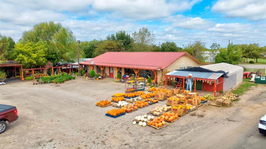 Property photo for 617 W MAIN, Whitesboro, TX