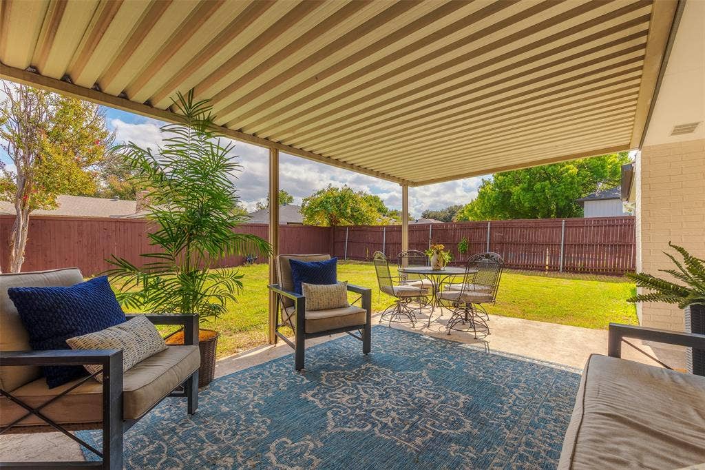 1919 Maxwell Drive, Lewisville, TX 75077 1919 Maxwell Drive, Lewisville, TX 75077