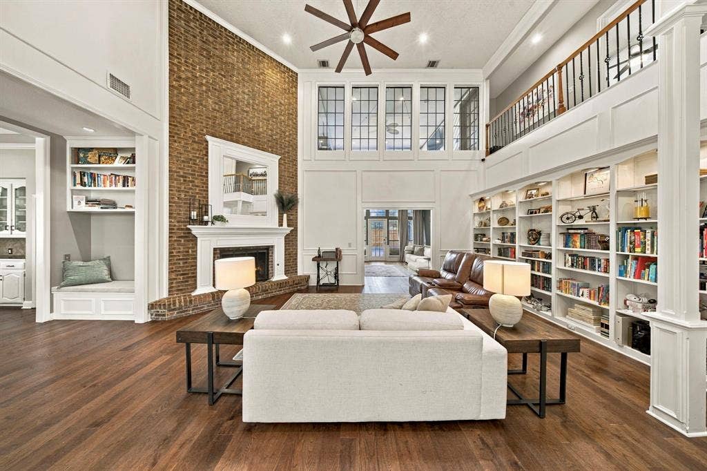 3512 Wilshire Drive, Plano, TX 75023 3512 Wilshire Drive, Plano, TX 75023