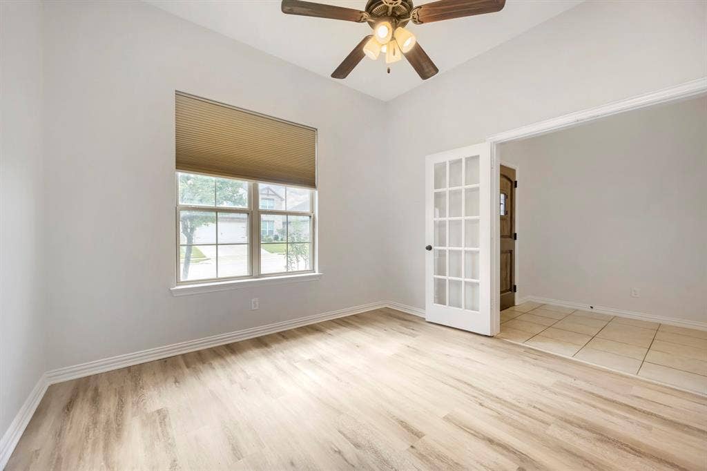 1733 Rio Secco Drive, Fort Worth, TX 76131