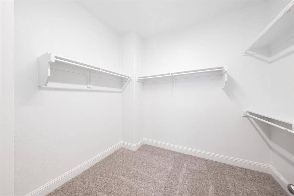2116 Naples Drive, Rowlett, TX 75088 Closet