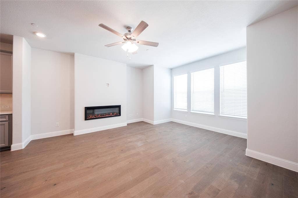 2116 Naples Drive, Rowlett, TX 75088 Great Room