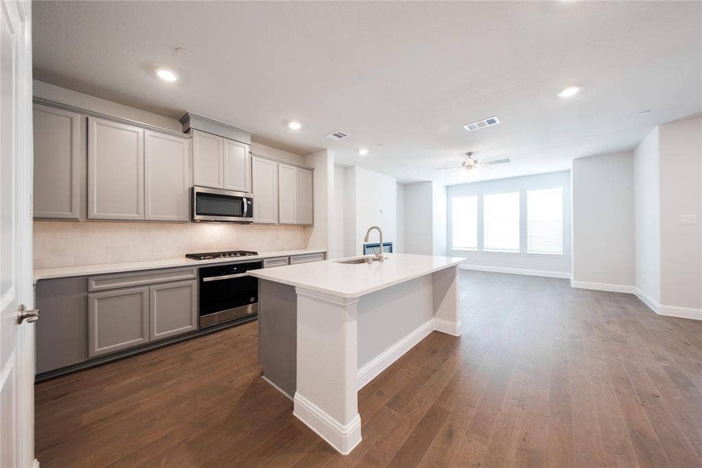 2116 Naples Drive, Rowlett, TX 75088 Kitchen