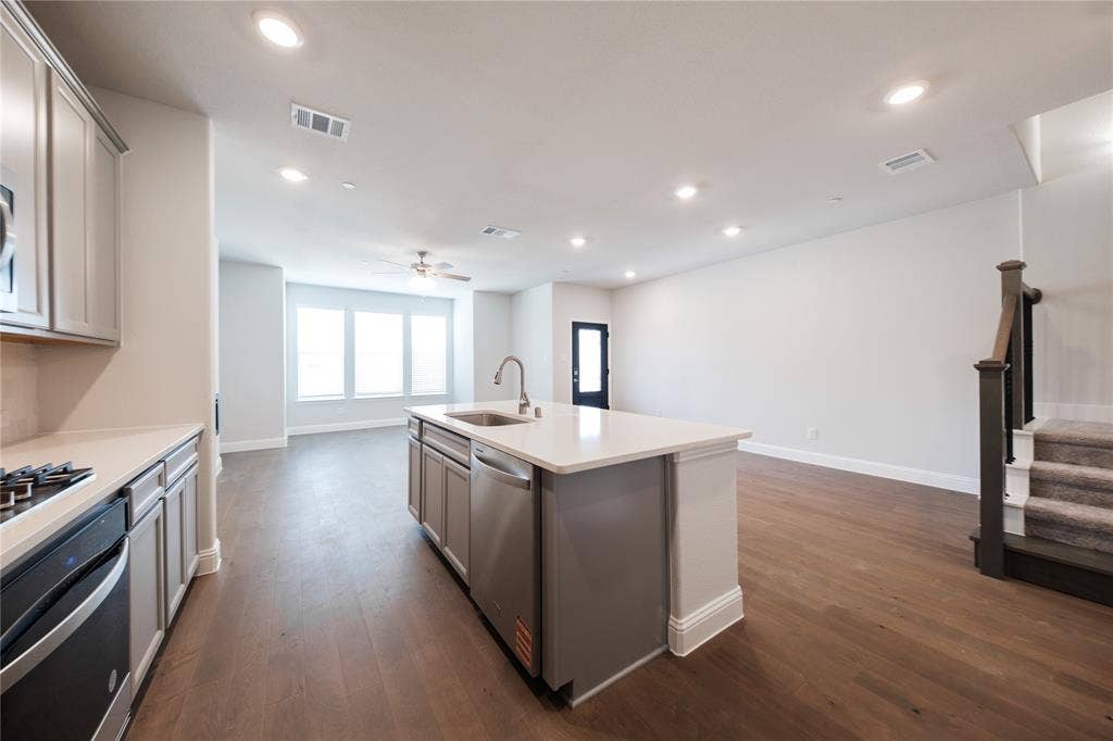2116 Naples Drive, Rowlett, TX 75088 Kitchen