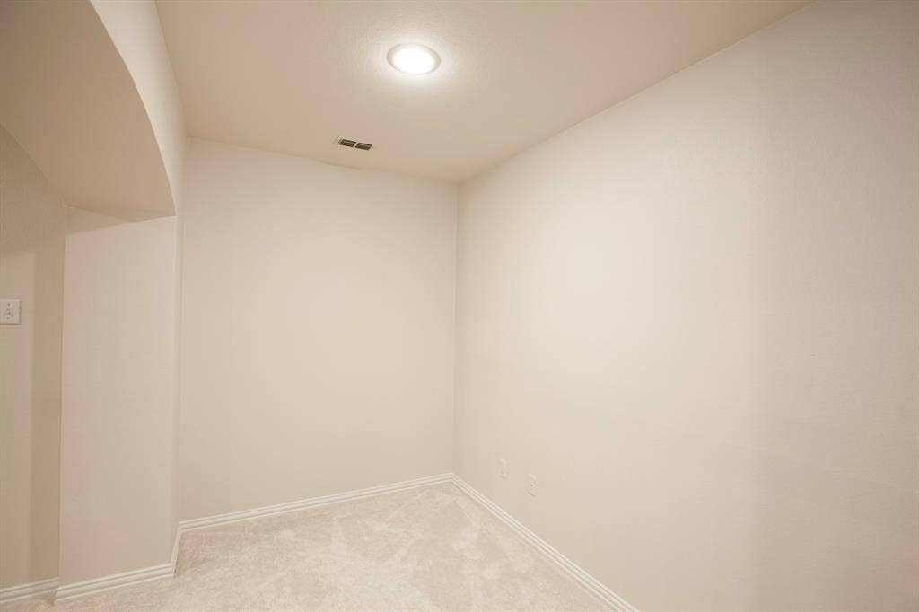 6976 Valley Brook Drive, Frisco, TX 75035 6976 Valley Brook Drive, Frisco, TX 75035