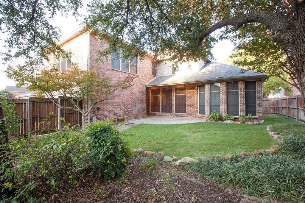 6976 Valley Brook Drive, Frisco, TX 75035 6976 Valley Brook Drive, Frisco, TX 75035