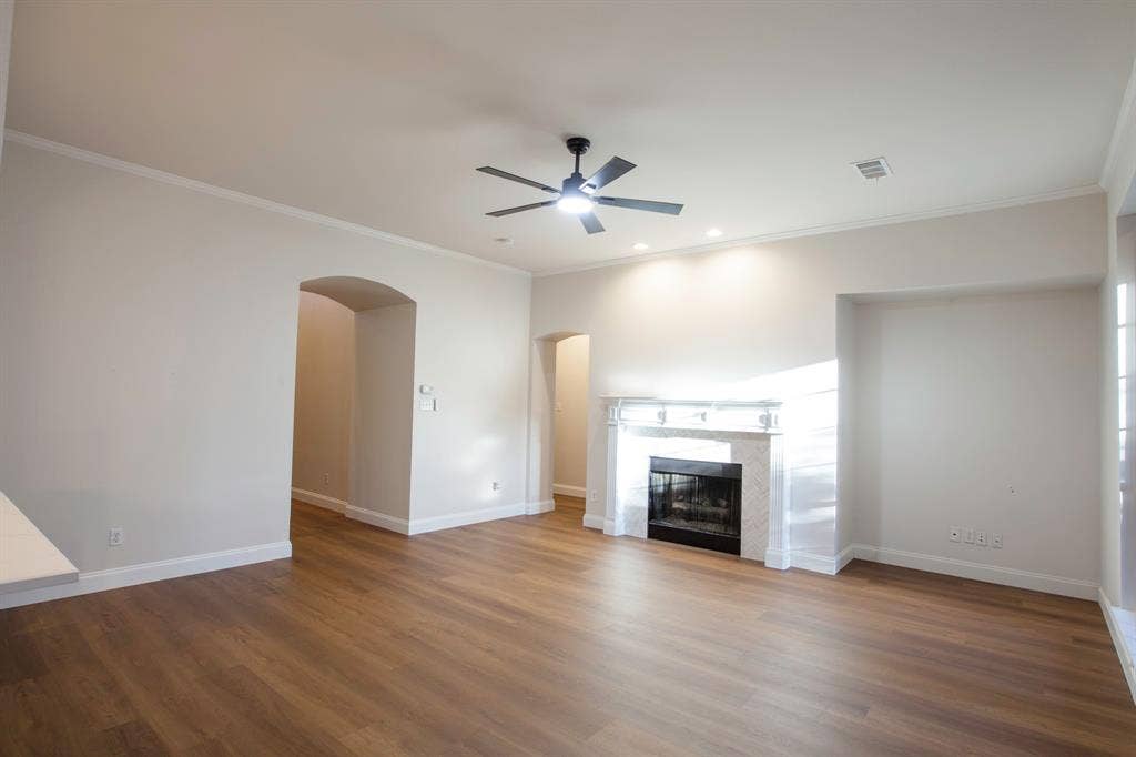 6976 Valley Brook Drive, Frisco, TX 75035 6976 Valley Brook Drive, Frisco, TX 75035