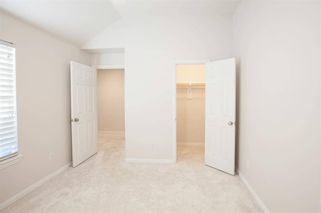 6976 Valley Brook Drive, Frisco, TX 75035 6976 Valley Brook Drive, Frisco, TX 75035